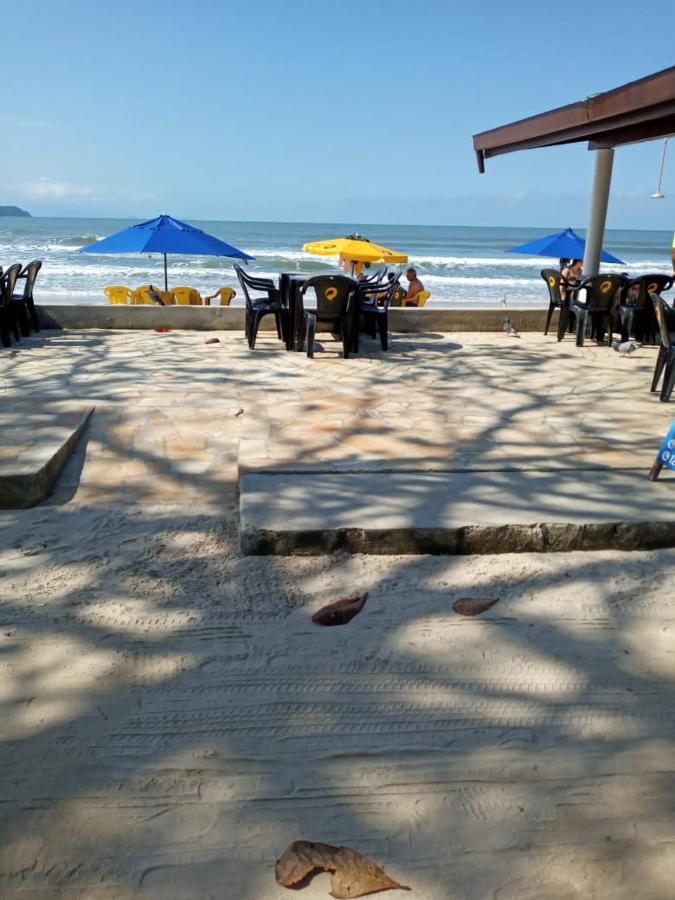 Kitinet Da Casa Azul Praia Das Toninhas ウバトゥバ エクステリア 写真